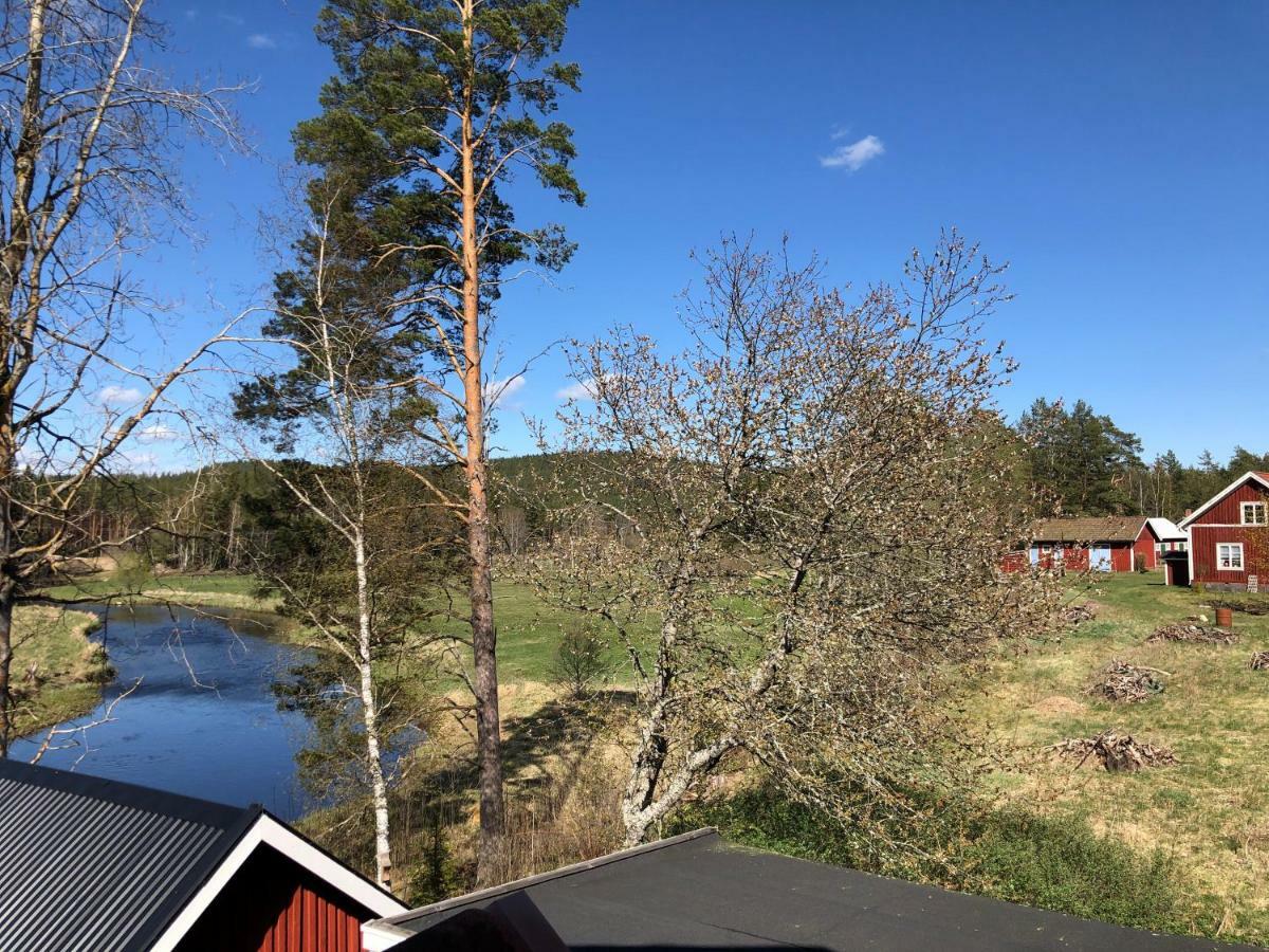 Cosy River House Kvillsfors Bagian luar foto